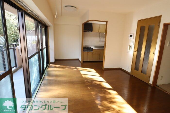 ルーチェ緑が丘 Bの物件内観写真