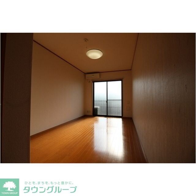 アムール 右京の物件内観写真