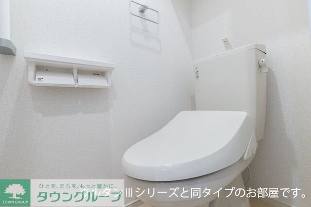 イーストフィールドIの物件内観写真