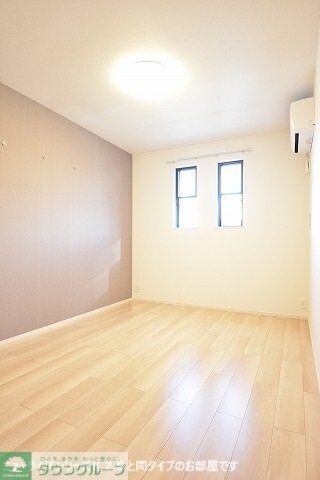 エスタブレBの物件内観写真