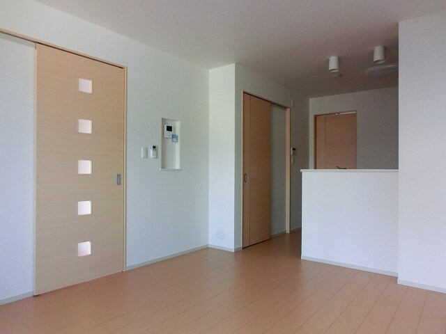 シャンティIIの物件内観写真