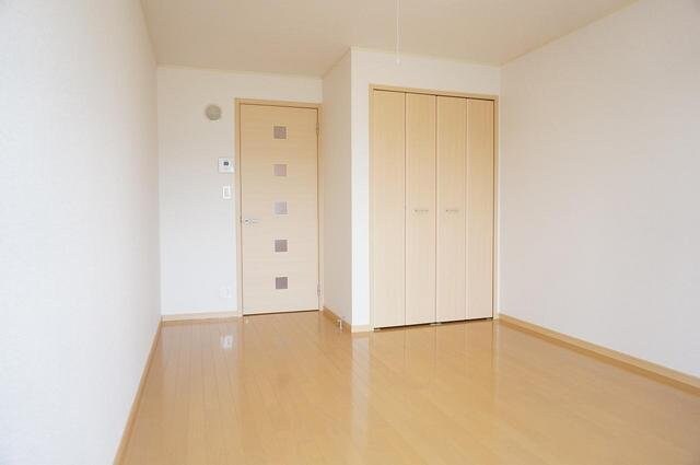 アムールEの物件内観写真