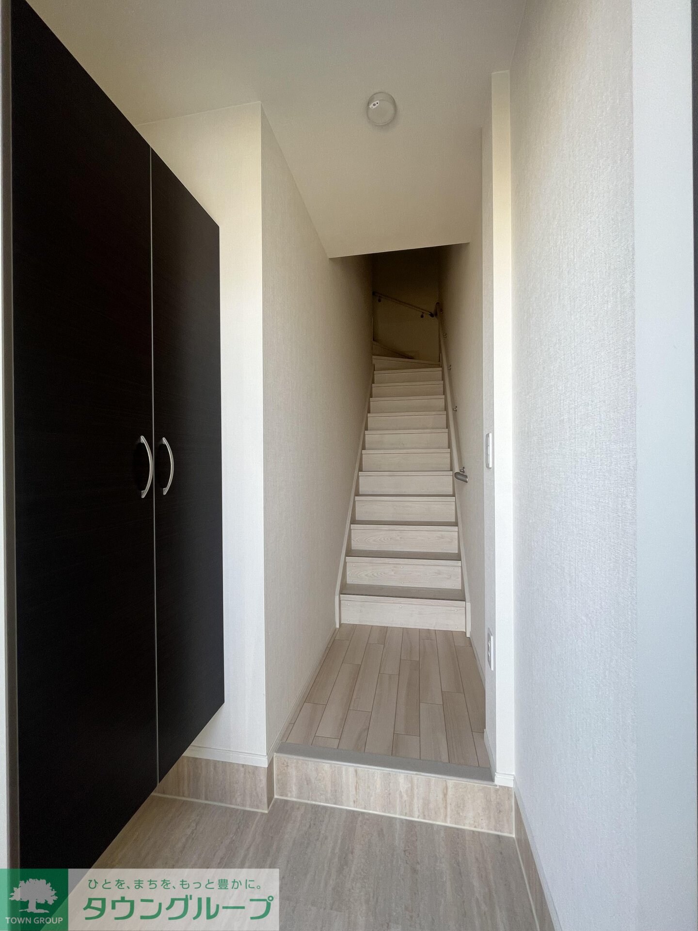 エスト ガーデニアの物件内観写真