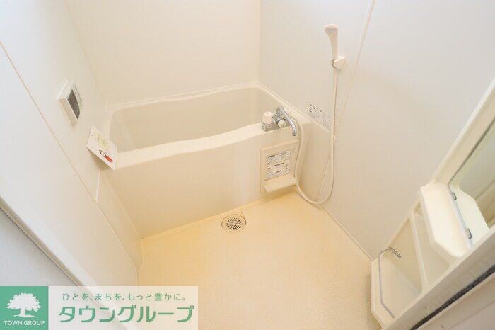 フローラコートの物件内観写真