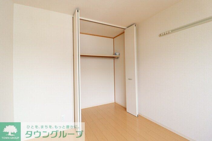 フローラコートの物件内観写真