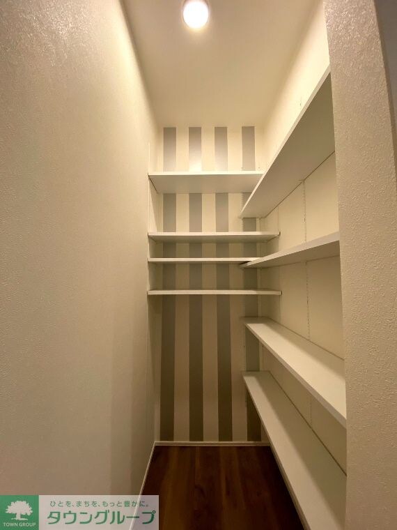 中央戸建の物件内観写真