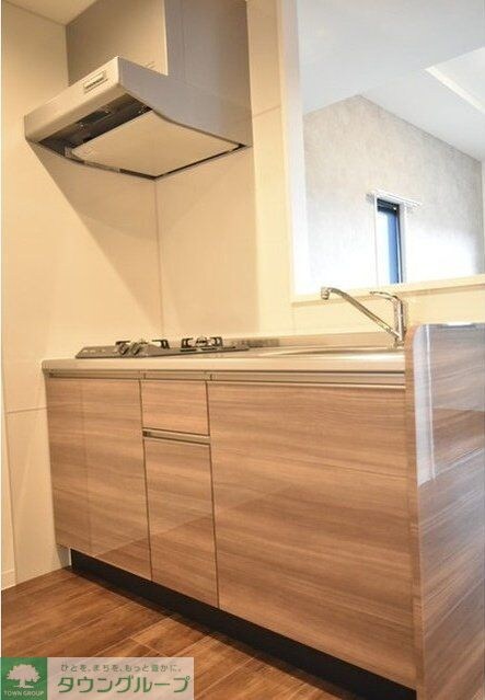 CRESCENT COURTの物件内観写真