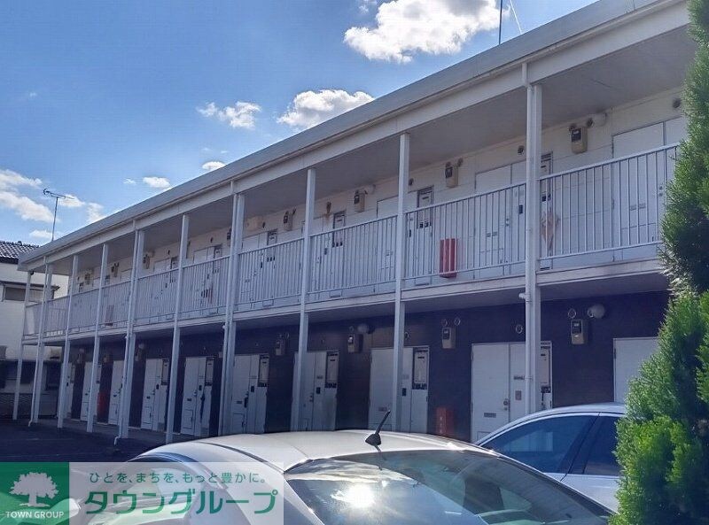 レオパレスブルーメハイム高田の物件外観写真