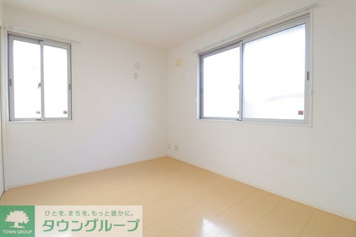 シャルマンドミール Bの物件内観写真