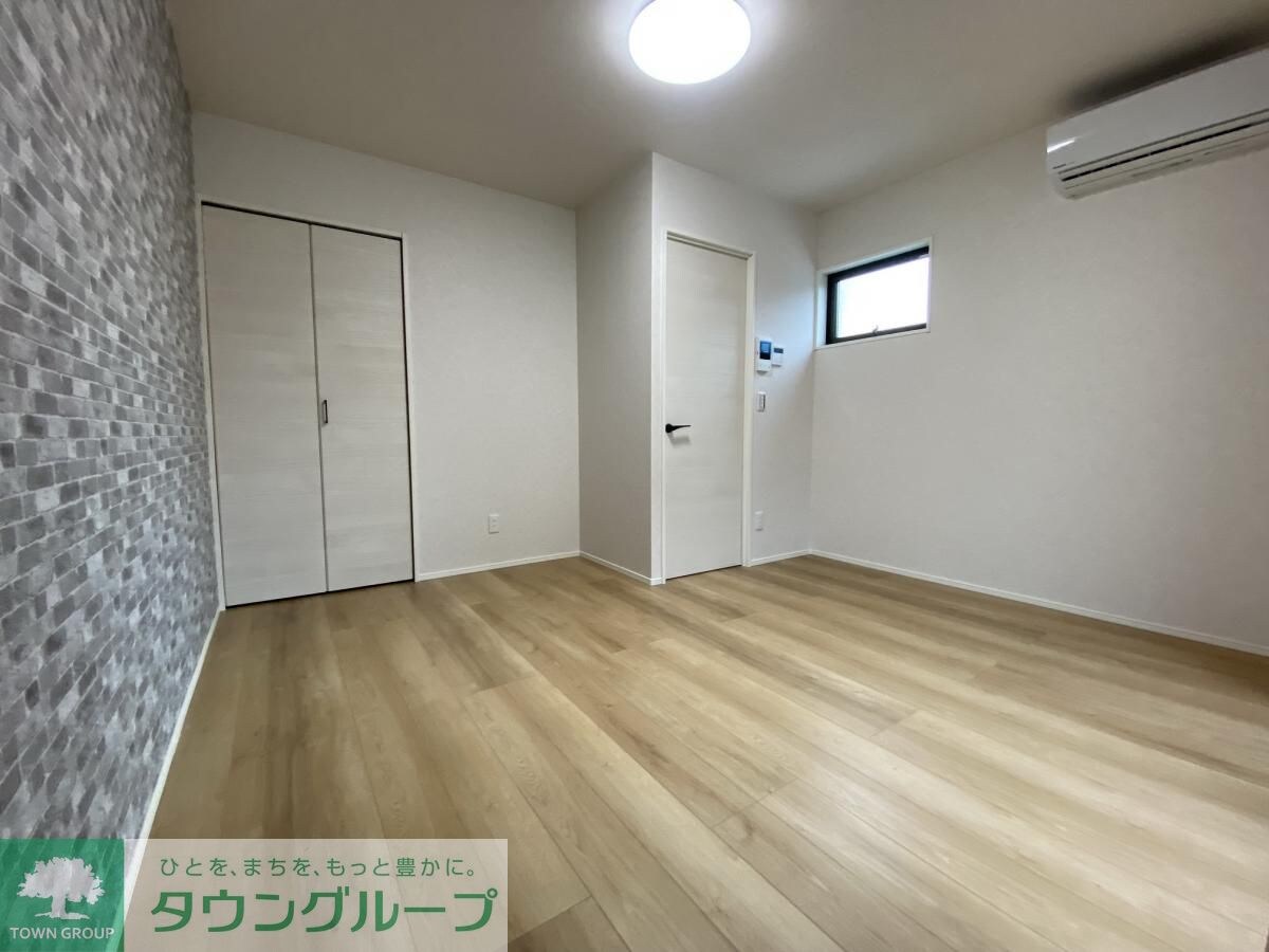 モナーク越谷の物件内観写真