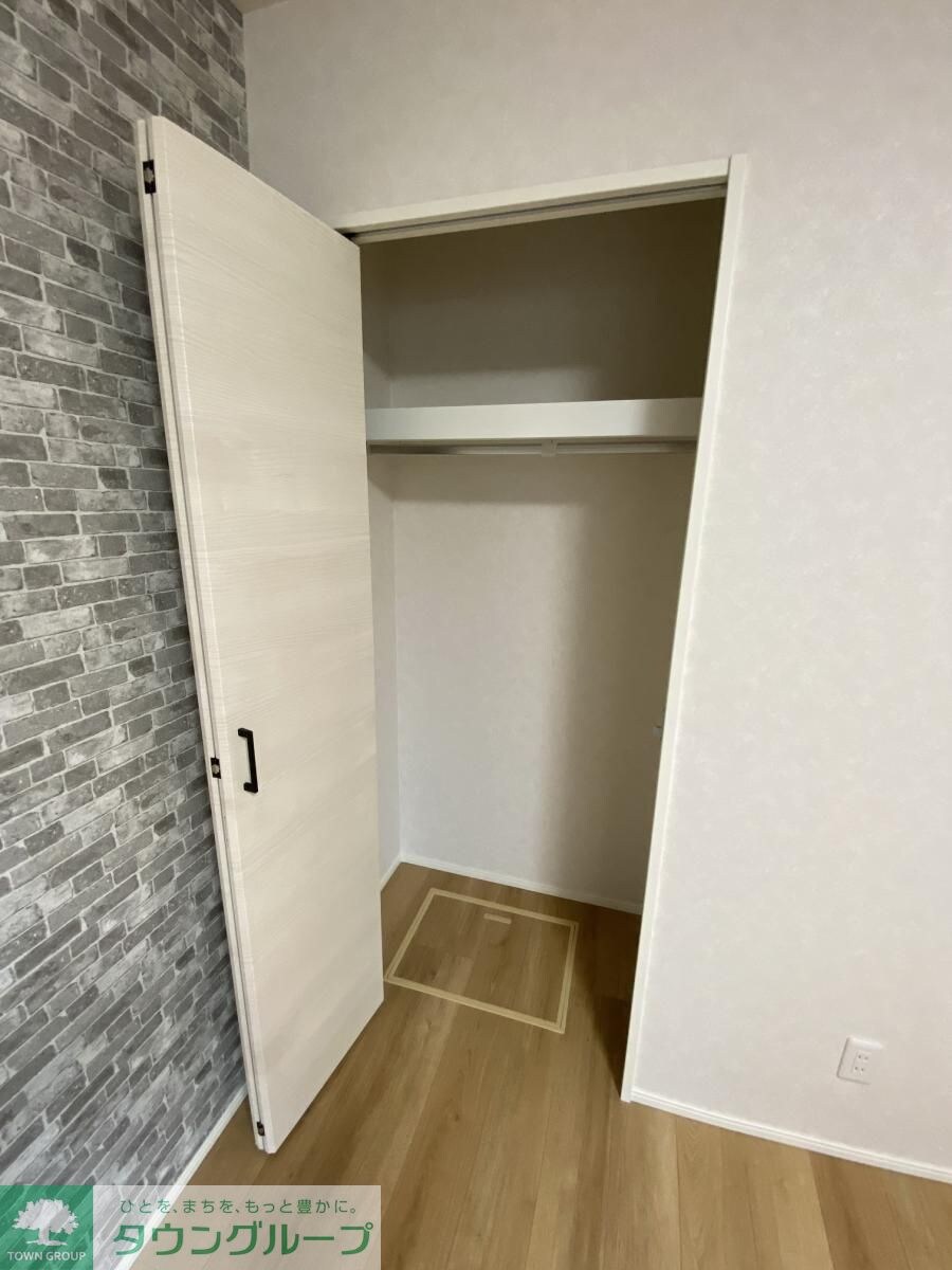 モナーク越谷の物件内観写真