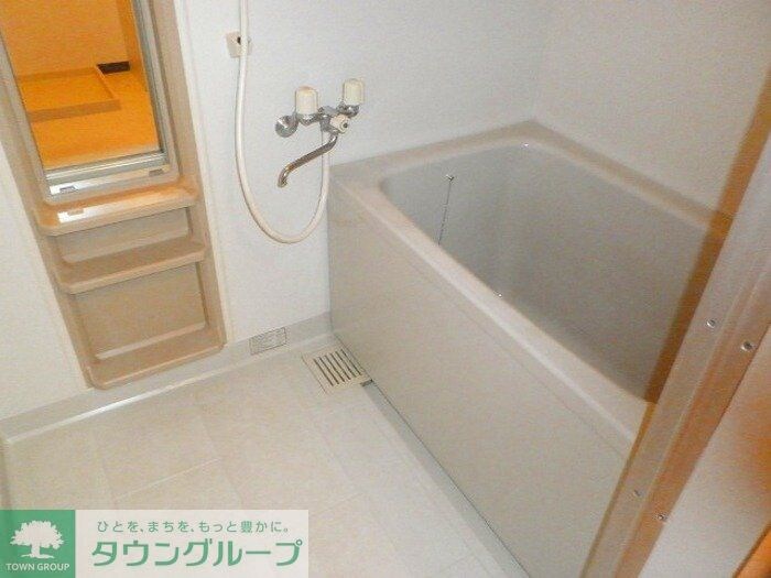 メゾン・フラワーヒルの物件内観写真