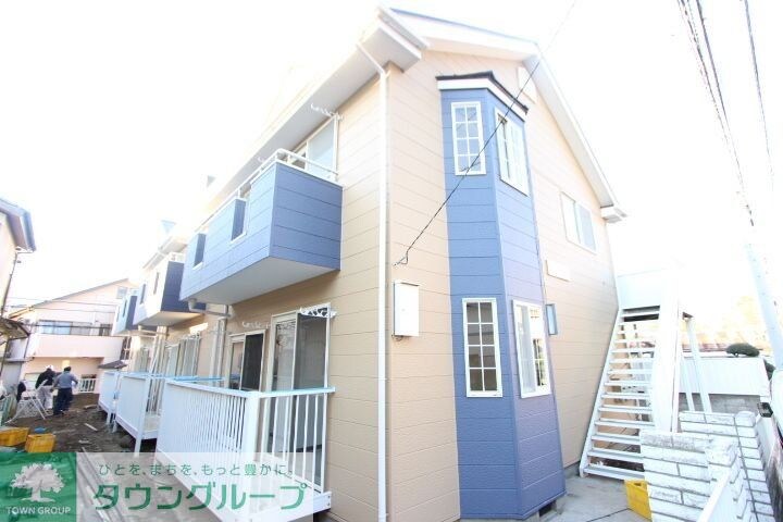 シティーシャトレーAの物件外観写真