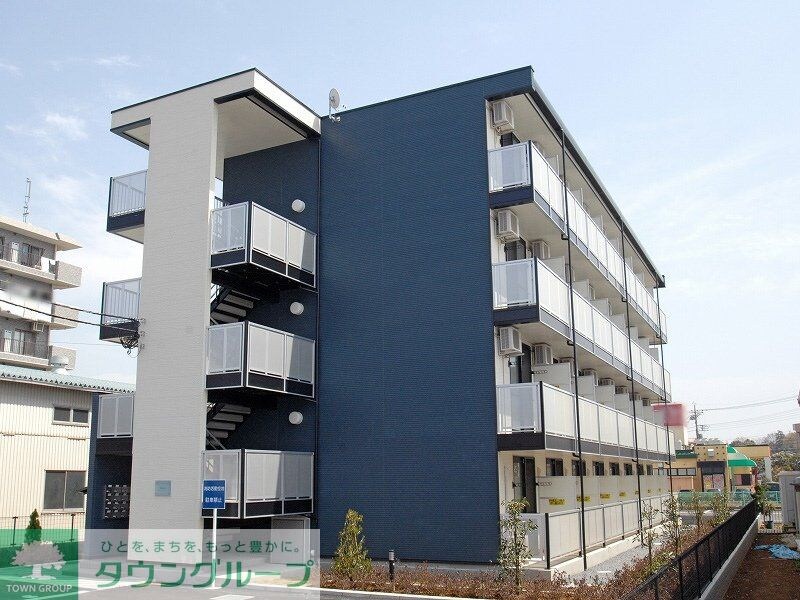 レオパレスフルートの物件外観写真