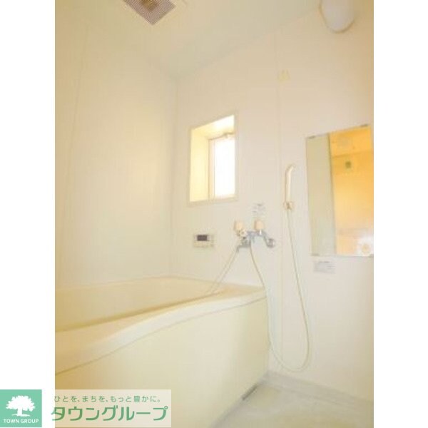 メゾンリバーアイランドAの物件内観写真