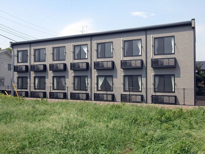 レオパレスアドヴァンスの物件外観写真