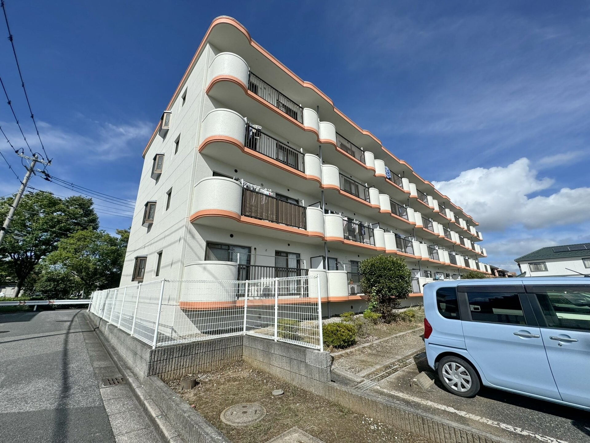 ヴェル学園前 の物件外観写真