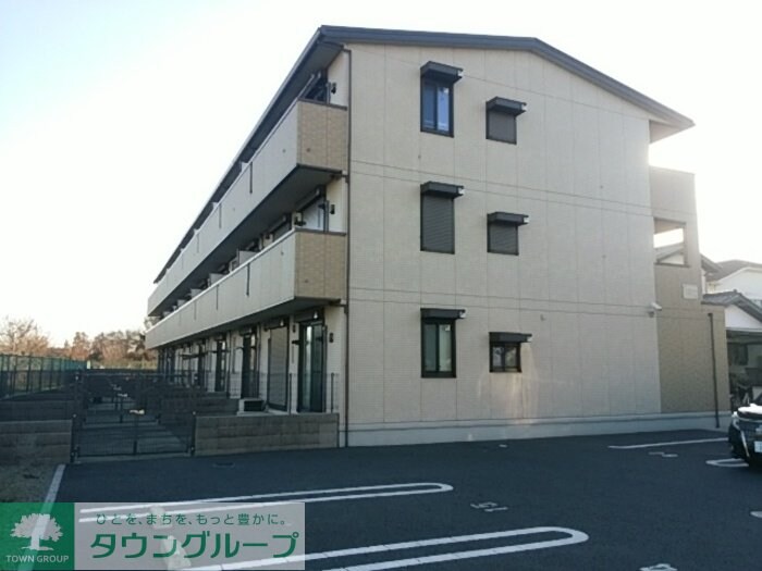 ロイヤルコート Bの物件外観写真