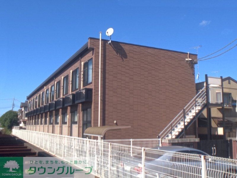 レオパレスエスペランサの物件外観写真