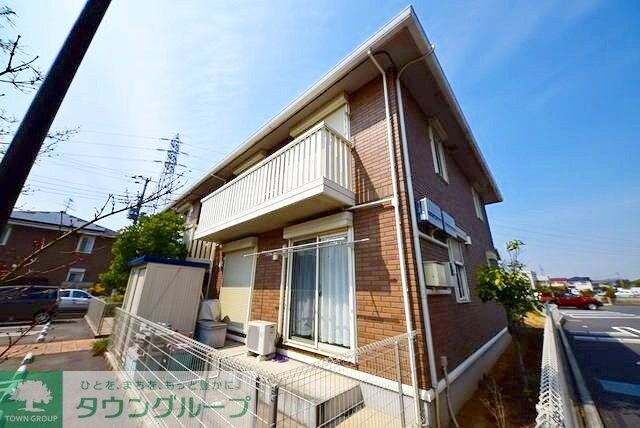 クリスタルエトワール の物件外観写真