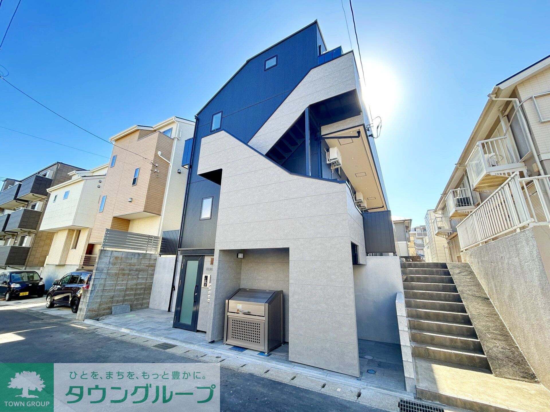 クロ コートの物件外観写真