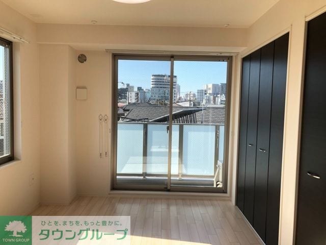 イーストガーデンの物件内観写真