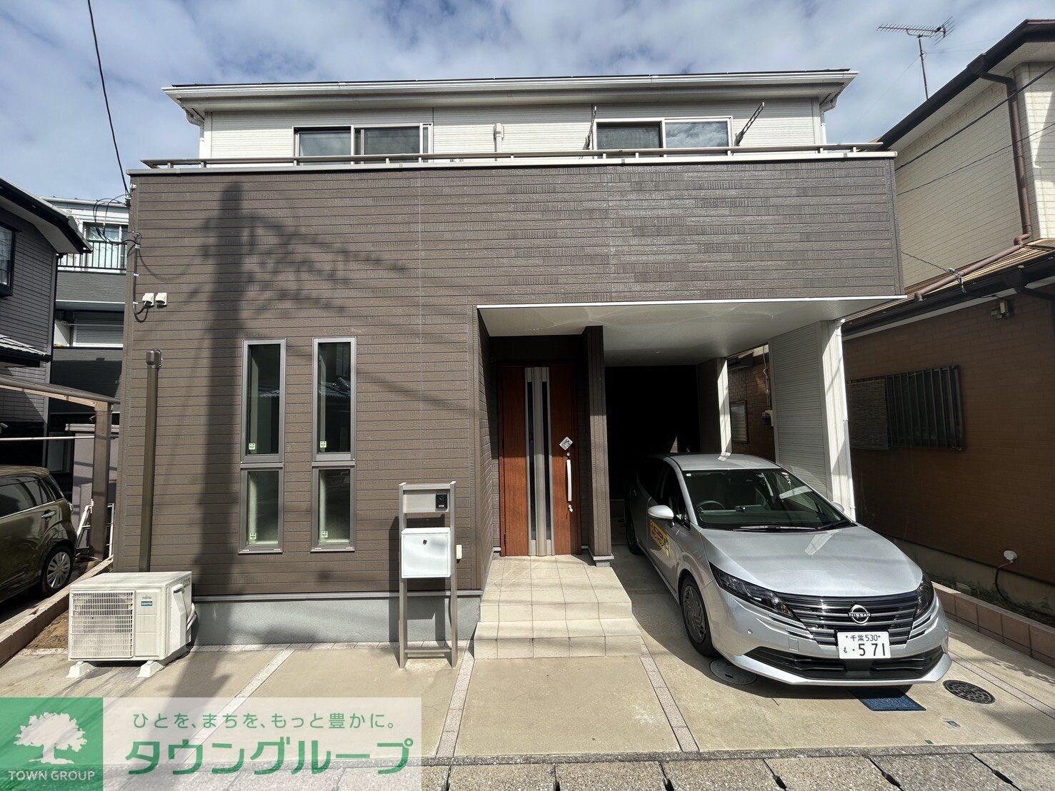 矢作町戸建の物件内観写真