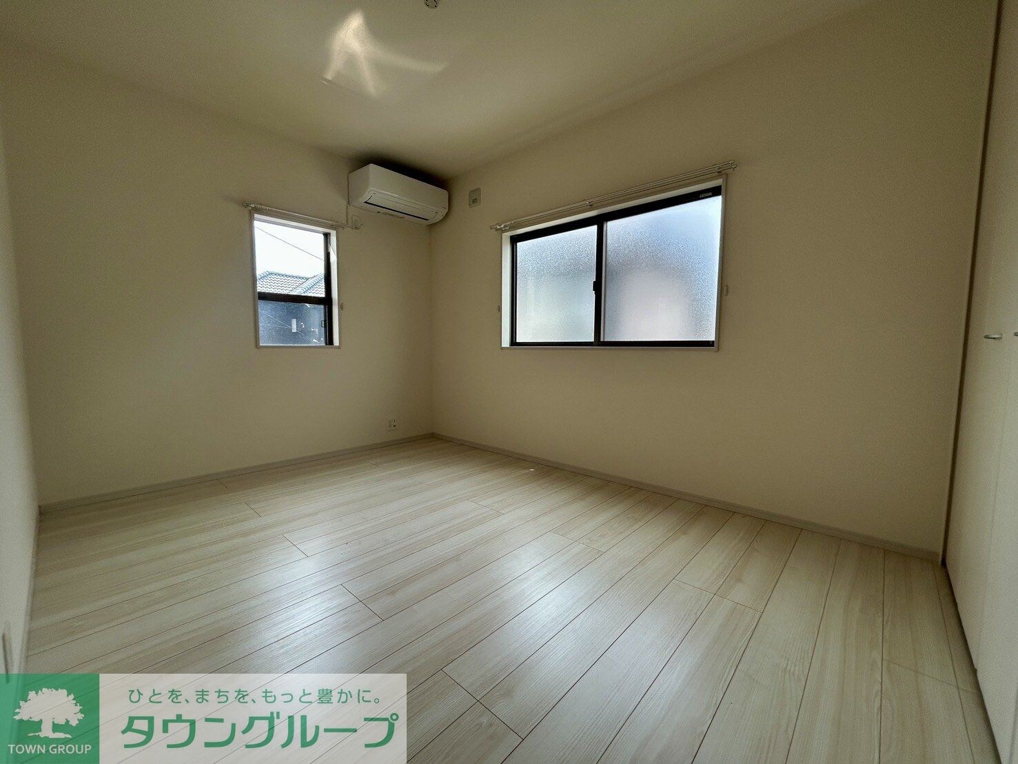 矢作町戸建の物件内観写真