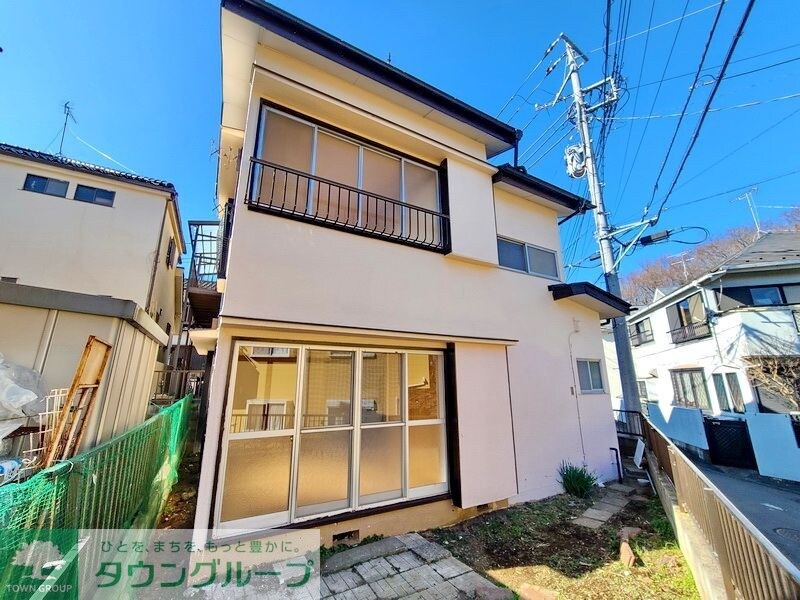 芝山5丁目戸建の物件外観写真