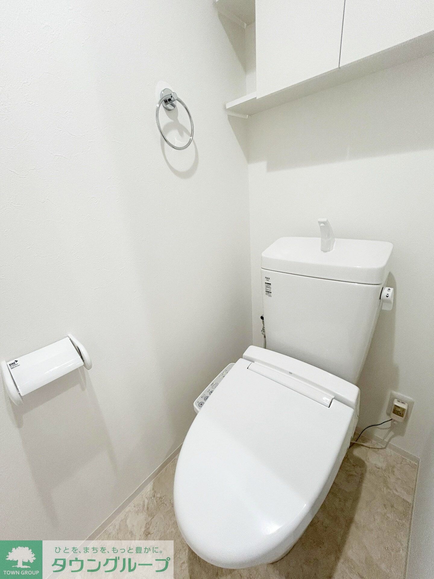 トレ・アルコバレーノ中央の物件内観写真