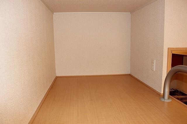 レオパレスフリーダムベッセルIVの物件内観写真