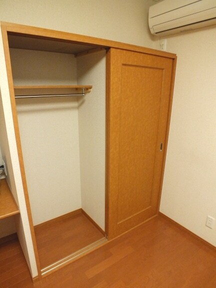 レオパレスサンハイツCの物件内観写真