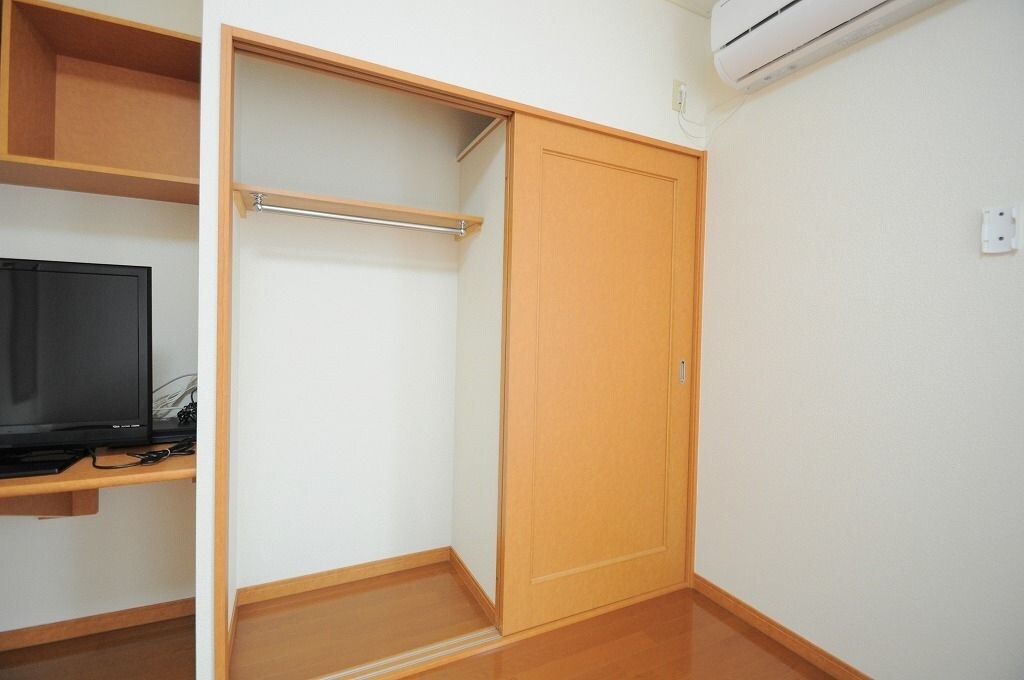 レオパレスヤチヨの物件内観写真