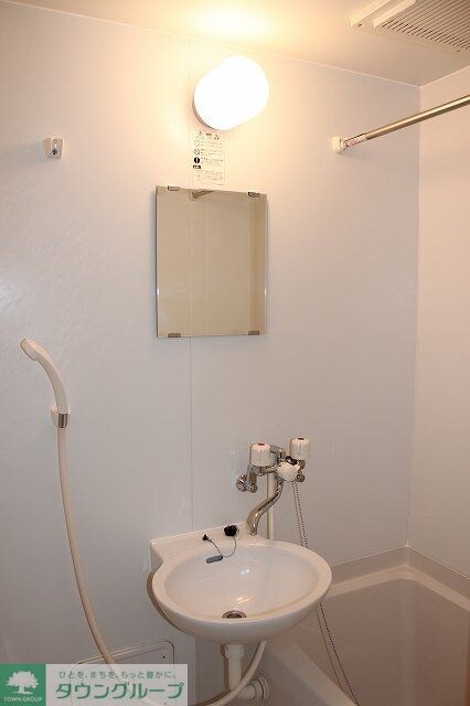 レオパレスフリーダムベッセルIVの物件内観写真