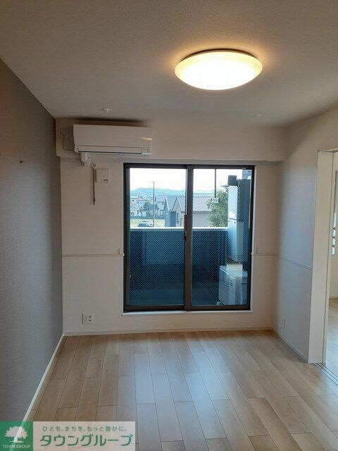 ル トレフルの物件内観写真