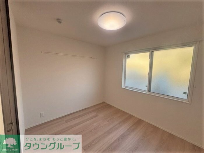 シャイングレイスの物件内観写真