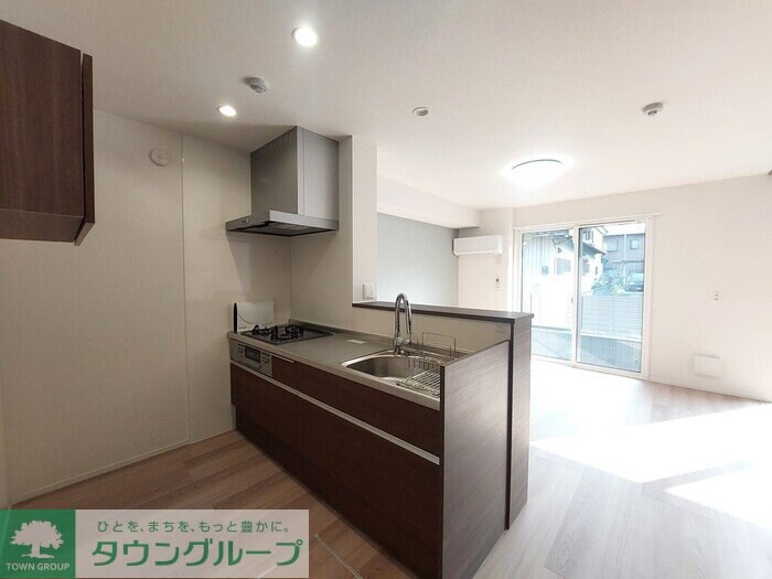 シャイングレイスの物件内観写真