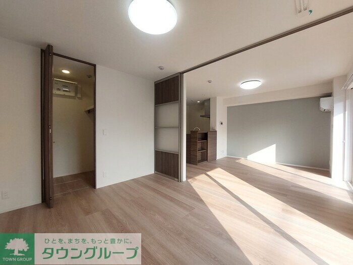 シャイングレイスの物件内観写真