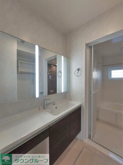 シャイングレイスの物件内観写真