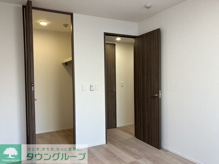 シャイングレイスの物件内観写真