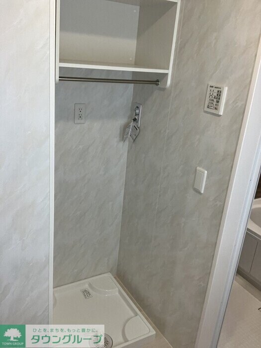 シャイングレイスの物件内観写真