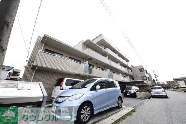 メゾンリヴィエール道場北の物件外観写真