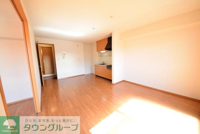 ロビンストリームの物件内観写真