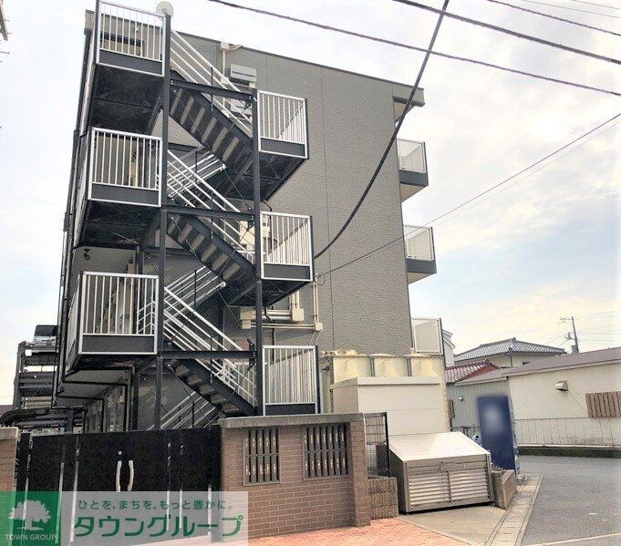 レオパレスグリーンガーデンIVの物件外観写真