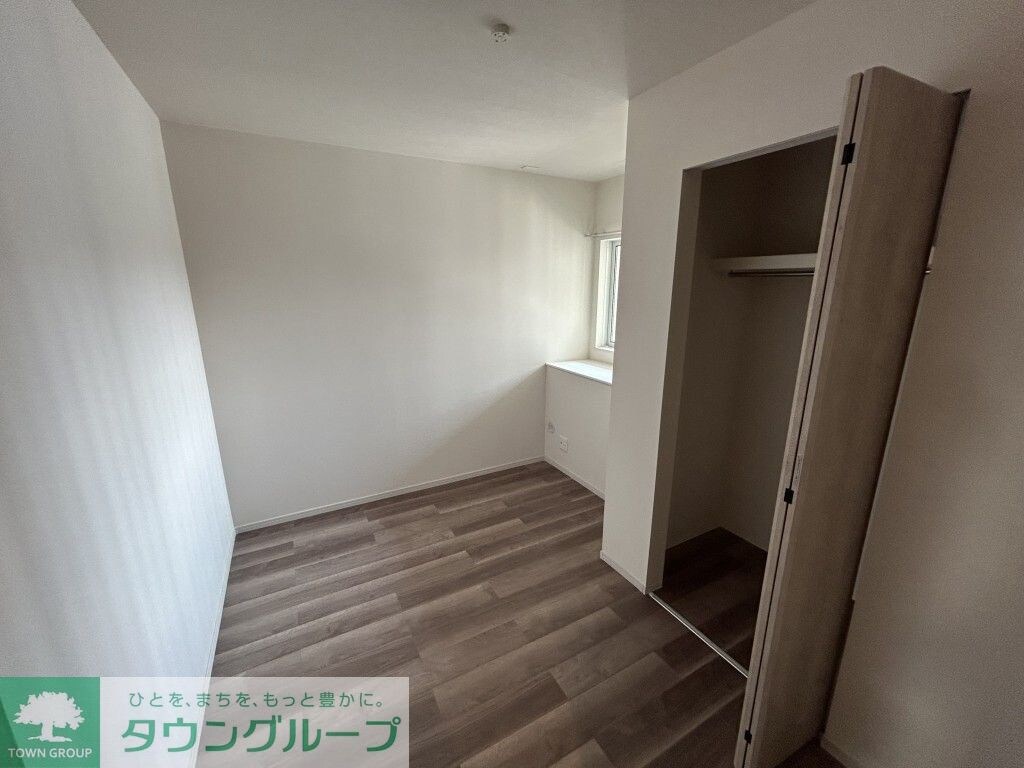 GREEN GABLES FAMIRIA Bの物件内観写真