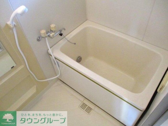 カサベルデ Aの物件内観写真