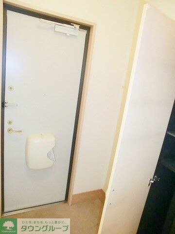 ロイヤルパレスAの物件内観写真