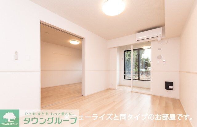 プラドールIIIの物件内観写真