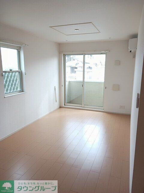 エアリーズ シエロ Bの物件内観写真