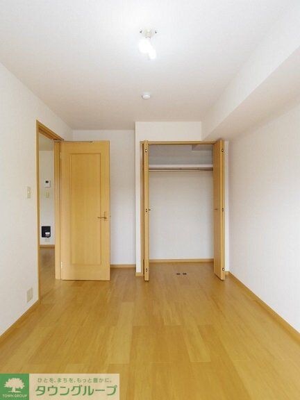 カーサ・ソレアードIIの物件内観写真